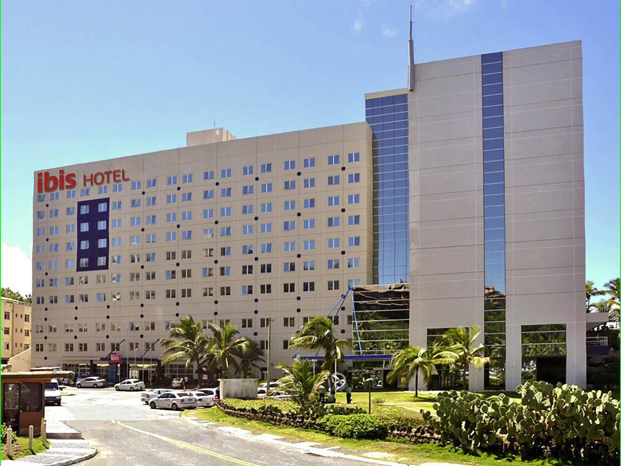 Ibis Salvador Rio Vermelho Luaran gambar